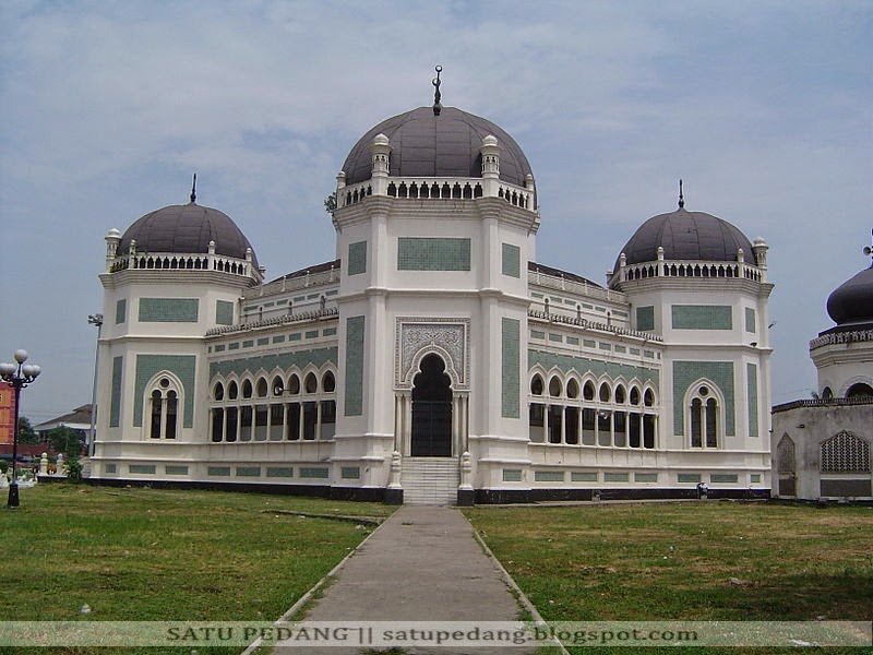 Sejarah dan Arsitektur Masjid Raya Al Mashun Medan Sejarah Bangunan Masjid Raya Al Mashun