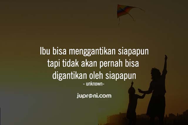 Seorang ibu selalu punya tempat yang paling terbaik di hati anak 40 Kata Kata Mutiara Ibu Menyentuh Hati