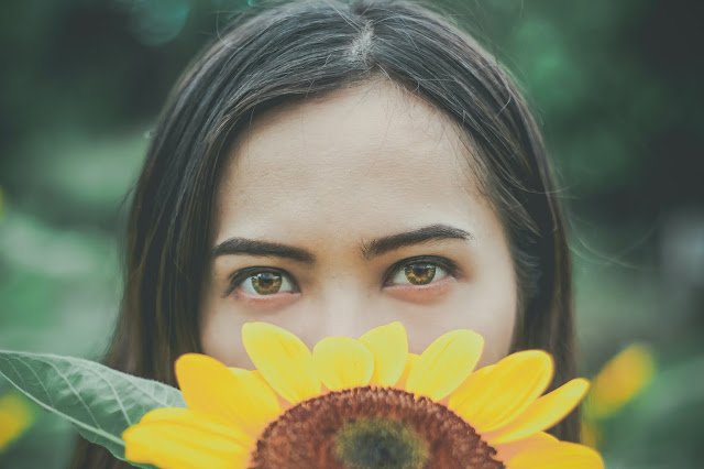 Ucapan dan Kutipan Pemalu Kata Kata Jatuh Cinta Tapi Tidak Berani Mengungkapkan  Kata Kata Jatuh Cinta Tapi Tidak Berani Mengungkapkan - Romantic Quote