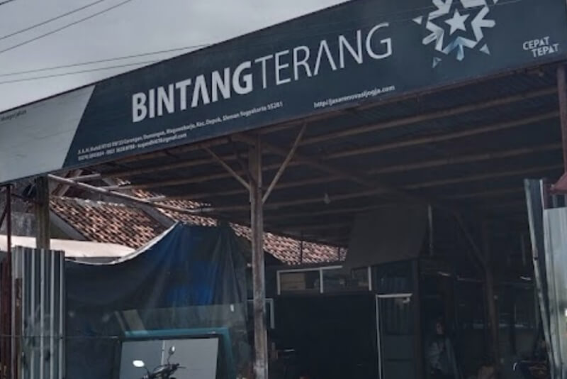 BINTANG TERANG