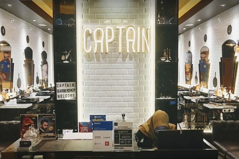 Captain Barbershop