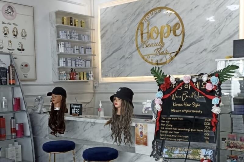 HOPE BEAUTY BAR