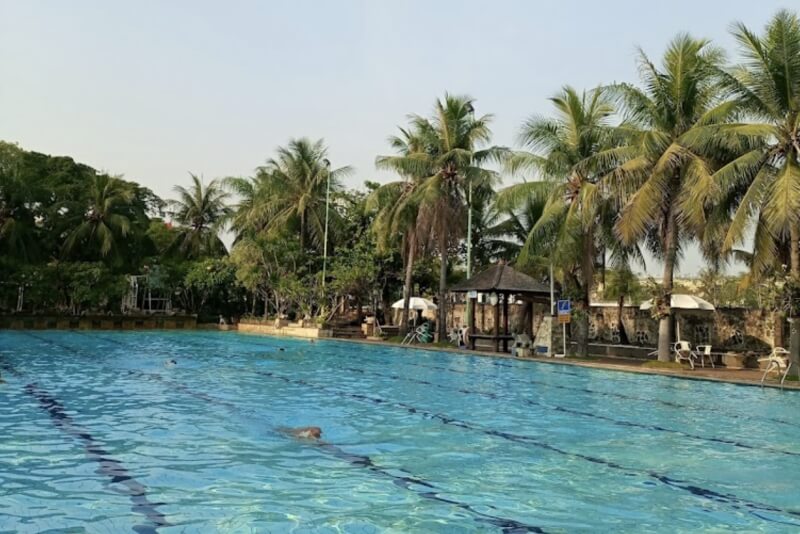 Kolam Renang Pantai Mutiara Sportsclub