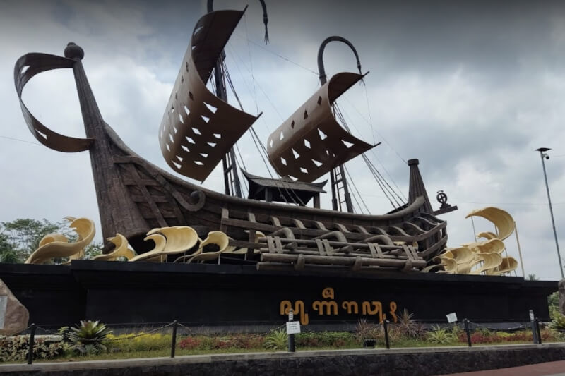 Museum Kapal Samudra Raksa