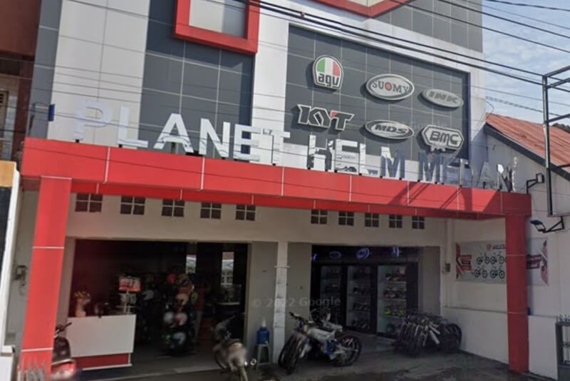 PLANET HELM MEDAN