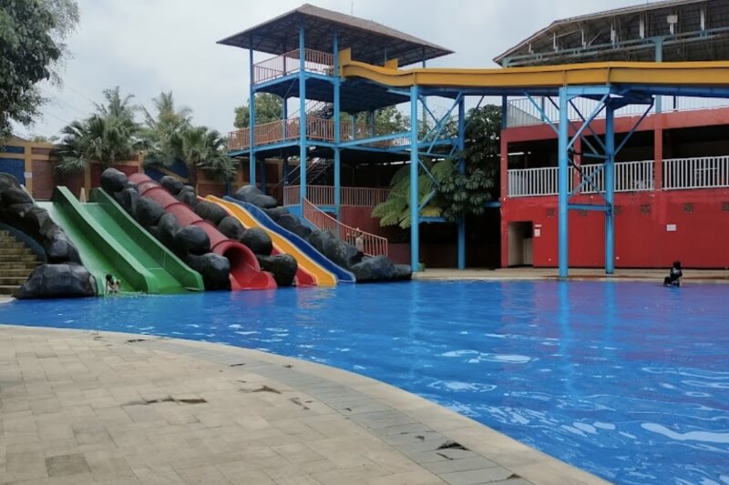 Sanding Waterboom