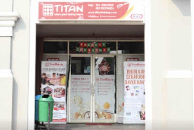 Titan Baking Kelapa Gading