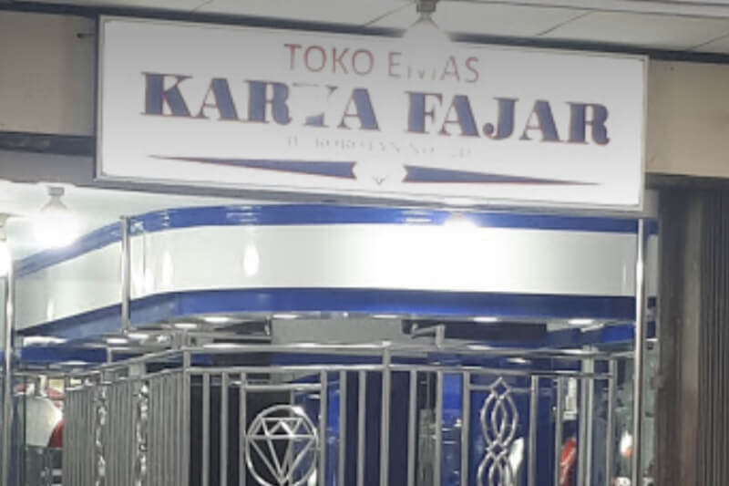 Toko Emas Karya Fajar