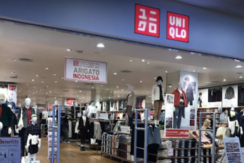 Uniqlo DP Mall