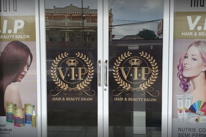 VIP SALON & STUDIO