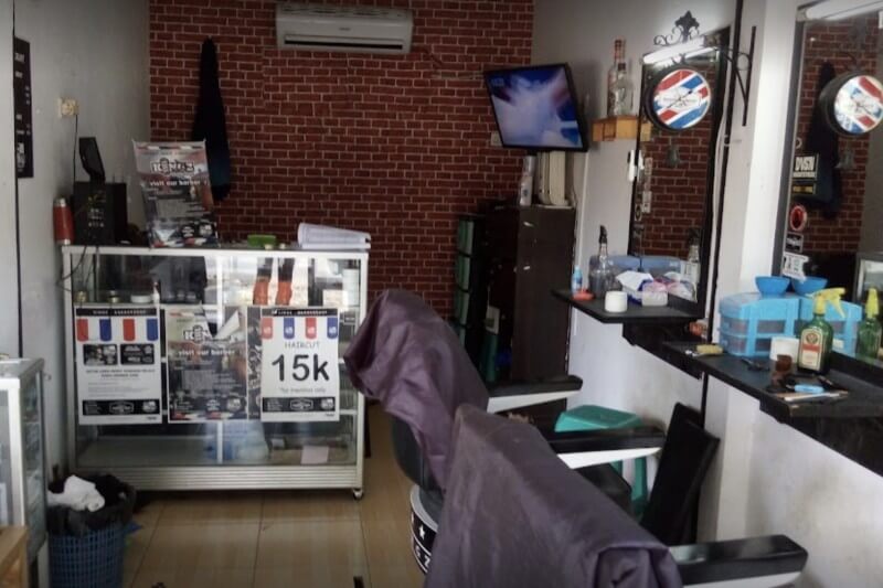 KINGZ BARBERSHOP SEMPLAK