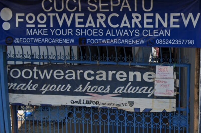 Cuci sepatu