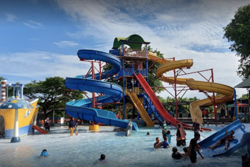 Grand Splash Water Park