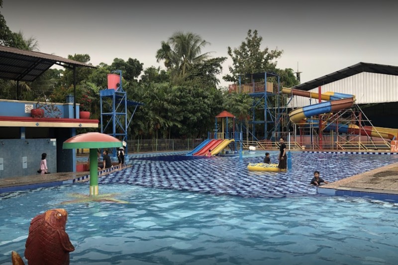 Taman Wisata Pasir Putih