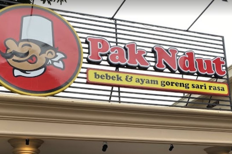 Bebek & Ayam Goreng Pak Ndut