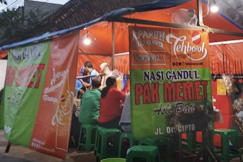 Nasi Gandul Pak Memet