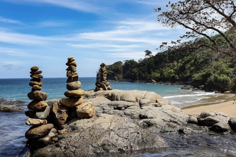 Pantai Banyu Anjlok