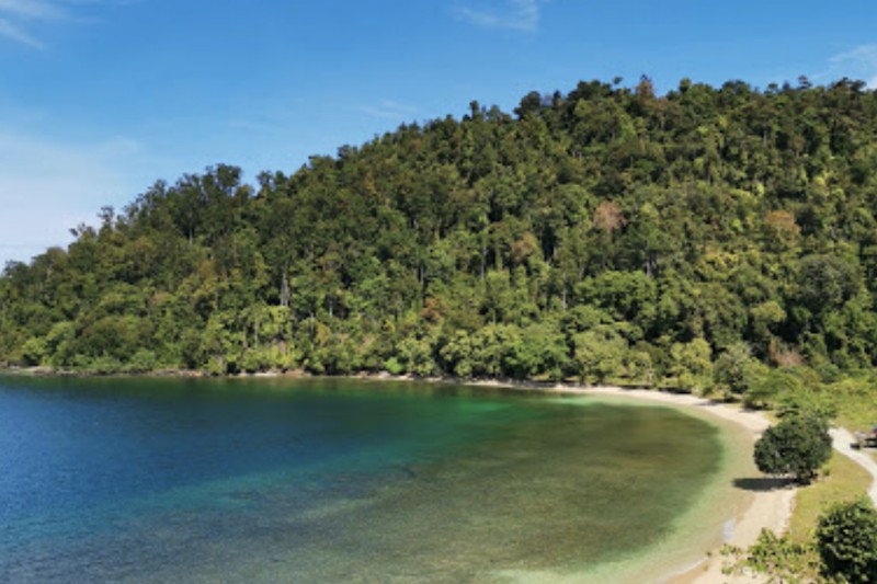 Pantai Mandeh