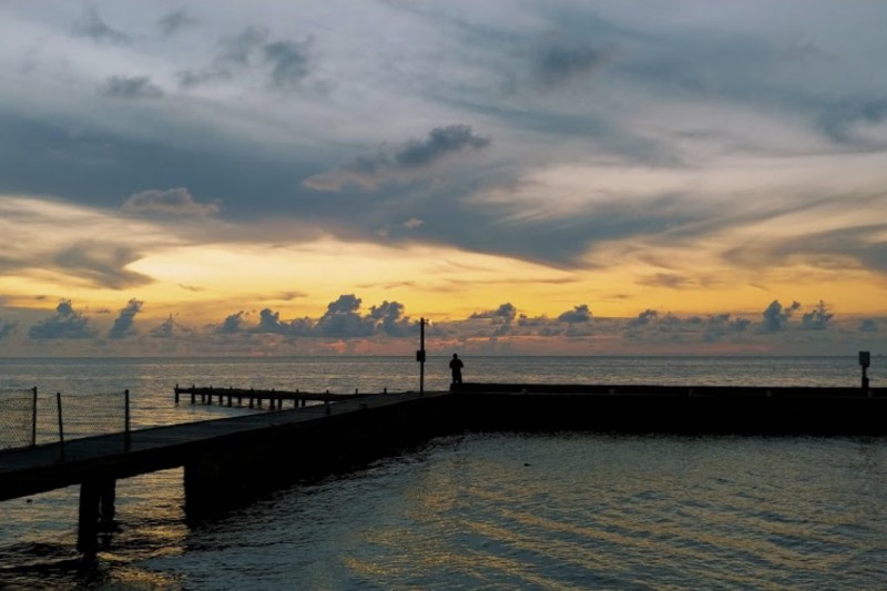 Pantai Teluk Awur