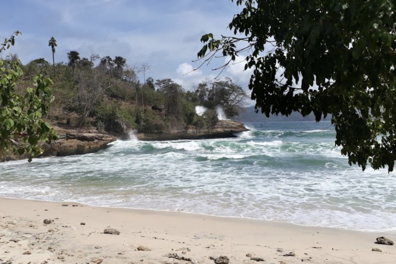 Pantai Popoh