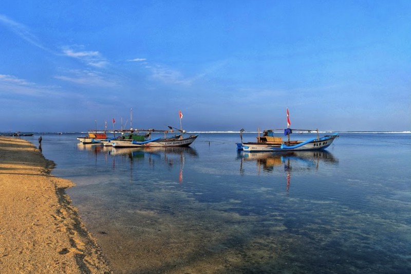 Pantai Ujung Genteng