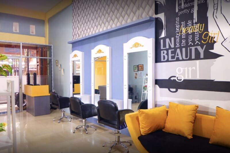 LN Beauty Salon Halat