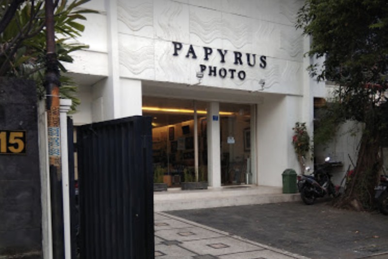 Papyrus Photo Surabaya Blambangan