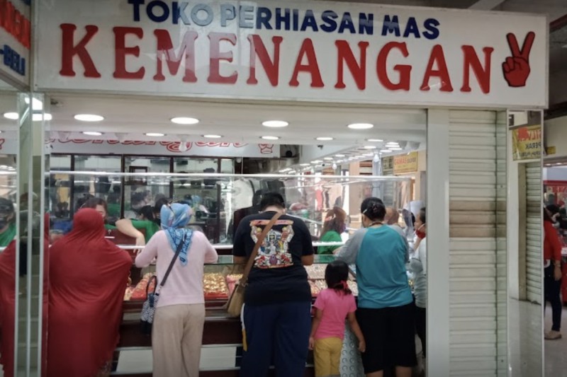 Toko Perhiasan Mas Kemenangan