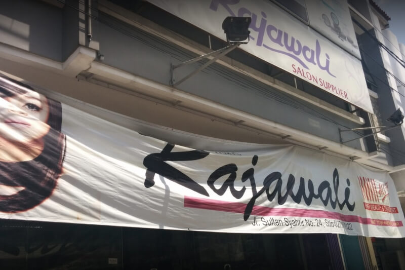 Toko Rajawali Salon n Cosmetic Supplier