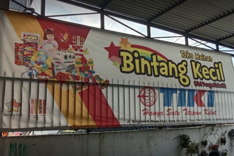 Toko Mainan Bintang Kecil