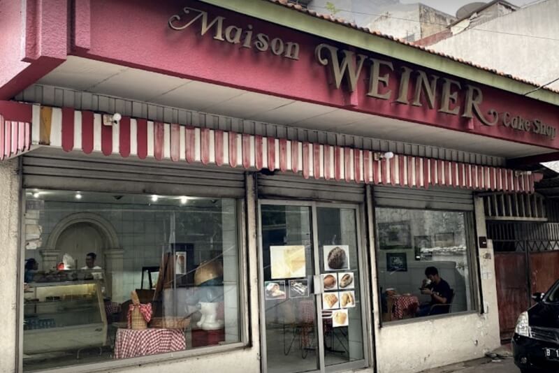 Maison Weiner Cake Shop