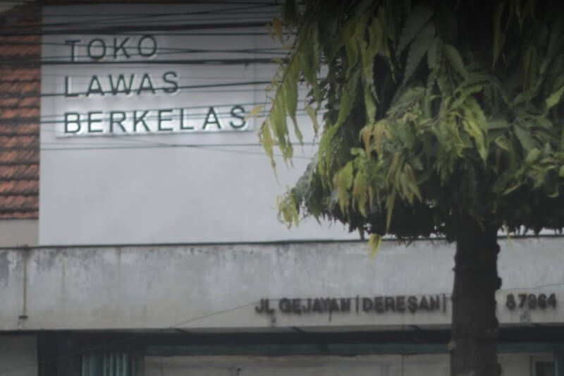 Toko Lawas Berkelas