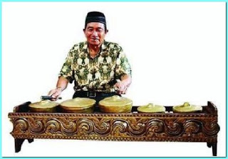 alat musik tradisional sumatera selatan