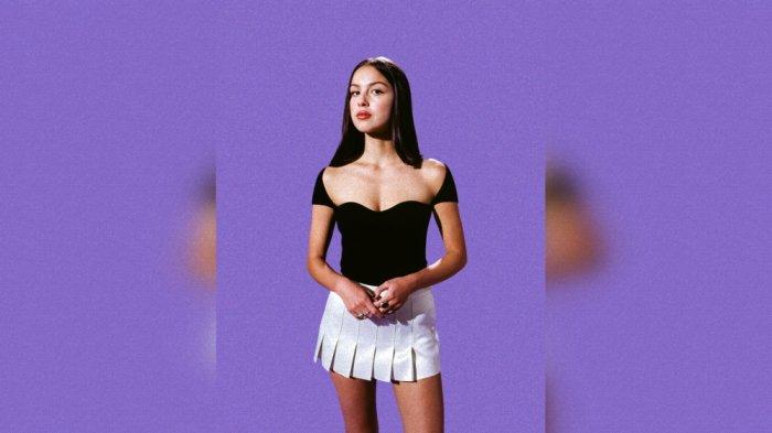 Lirik Lagu Teenage Dream Olivia Rodrigo dengan Terjemahan Bahasa Indonesia