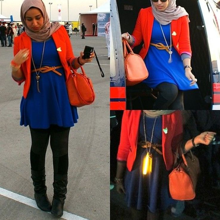 Kombinasi warna orange & warna biru