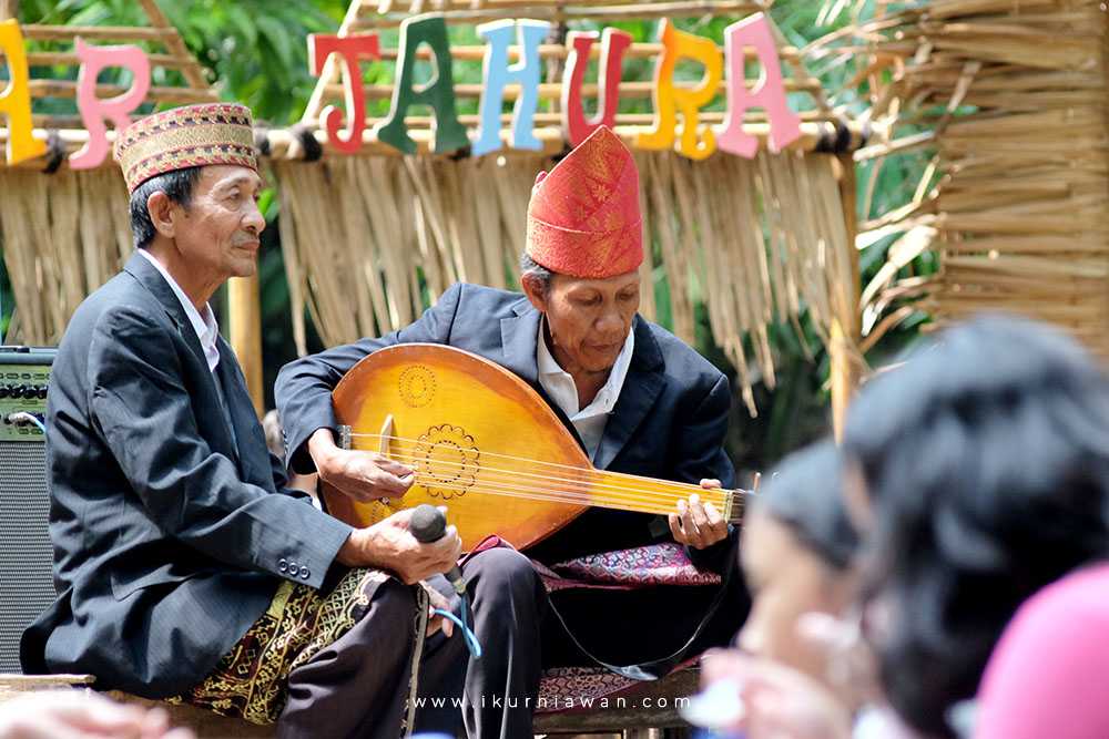 pengertian alat musik tradisional