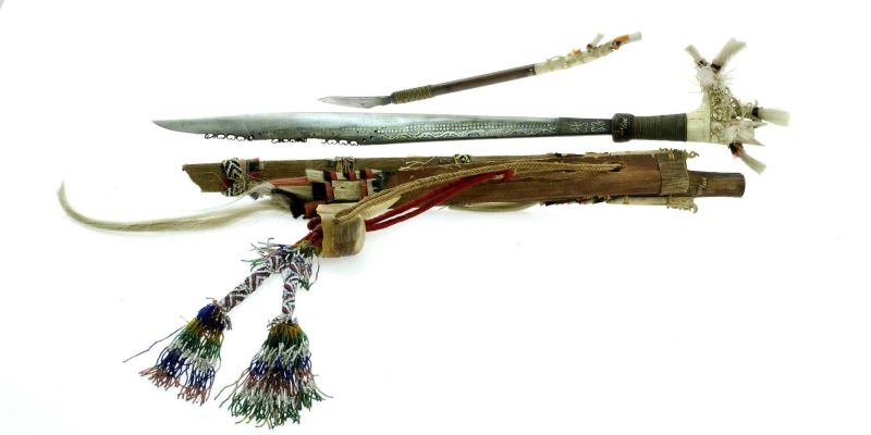 senjata tradisional kalimantan tengah