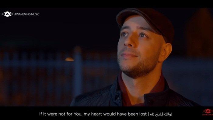 Translate Lirik Lagu Qalbi Sajad by Maher Zain, Lagu Religi Populer Makna Tentang Pertolongan Allah