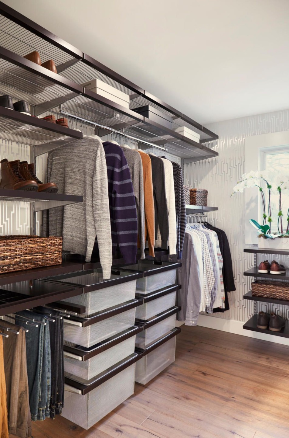 of the Best Walk-In Closet Organization Ideas for Your Storage