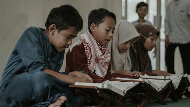  Dalil tentang Wakaf: Sebuah Amal Jariyah yang Utama 