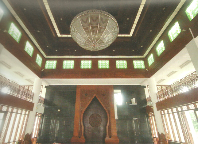 Masjid raya al muttaqun 