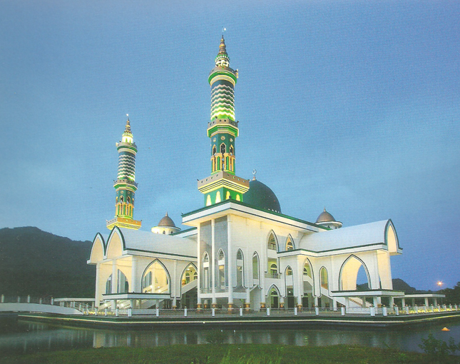 masjid agung darussalam depan