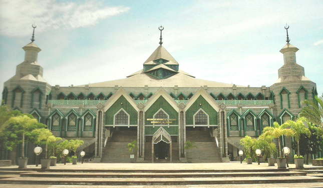 masjid al markaz al islami depan