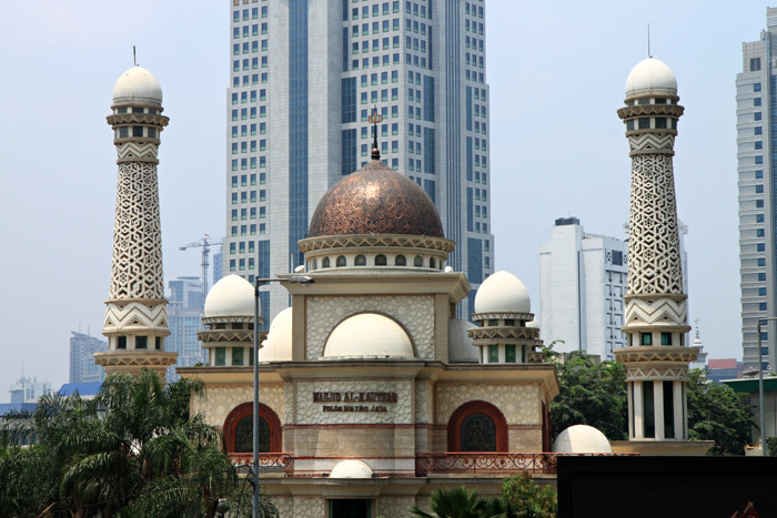 masjid polda metrojaya