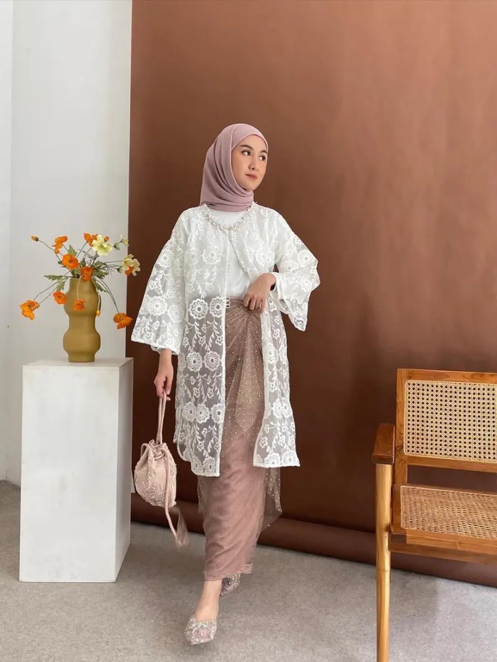Model Kebaya Modern Hijab Elegan dan Syari, Cocok Untuk Acara