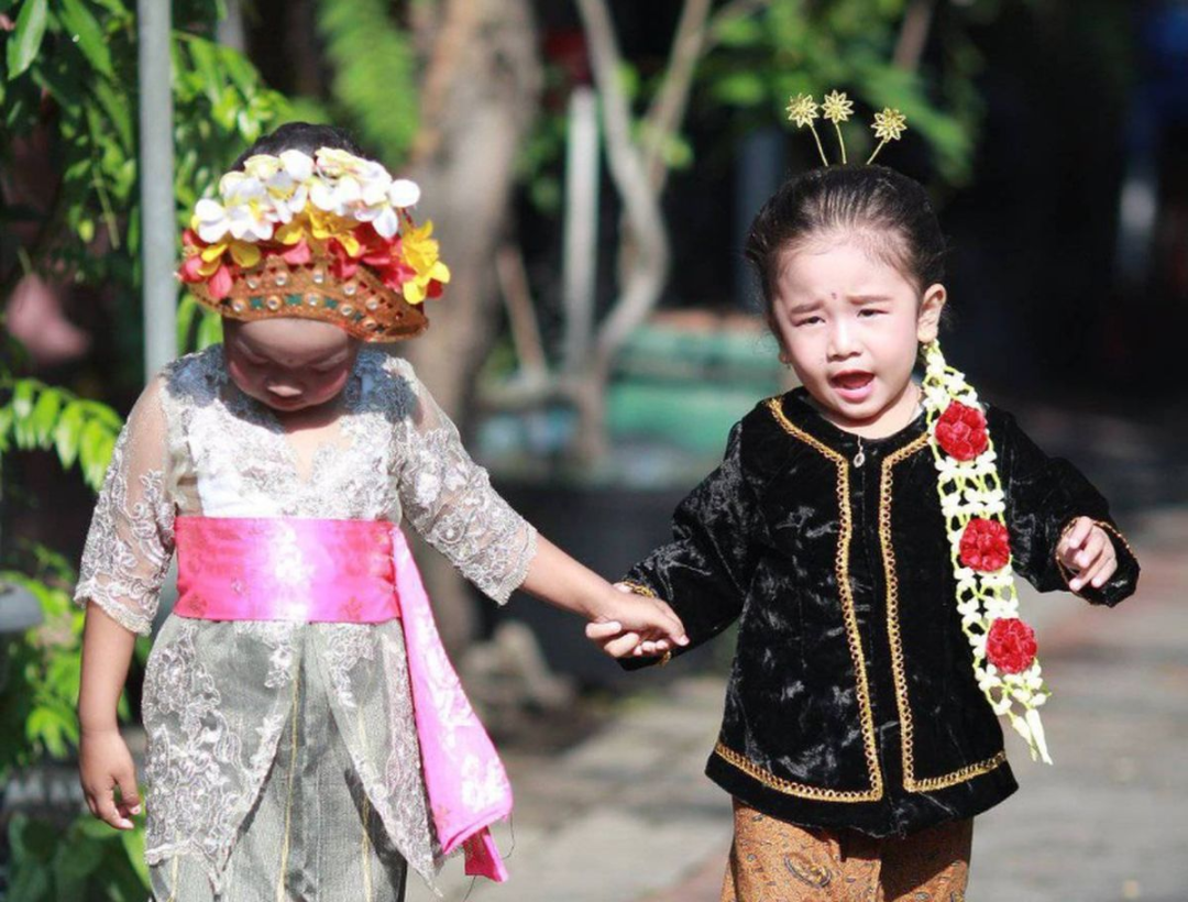 Tempat Sewa Baju Adat Nusantara untuk  Agustus di Denpasar