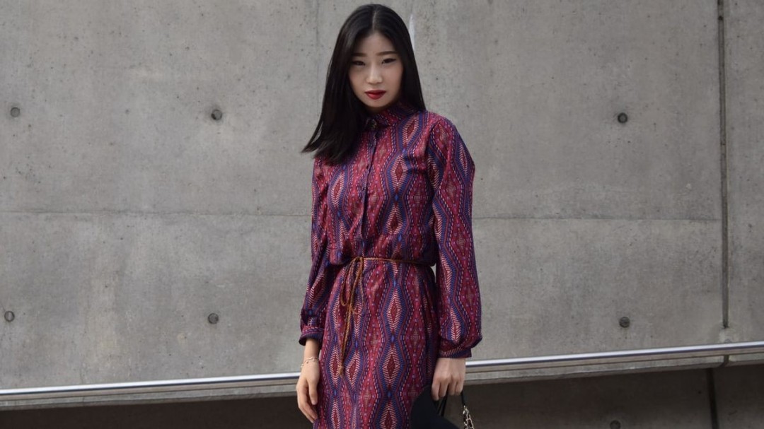 Tips Memadukan  Jenis Bawahan yang Cocok untuk Baju Batik Wanita